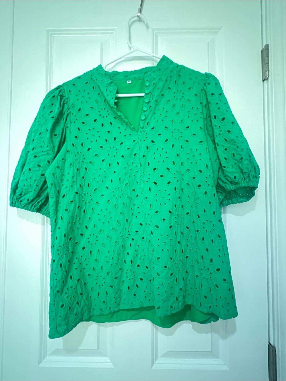 Eyelet Split-Neck Puff Sleeve Top Shirt Kelly Green